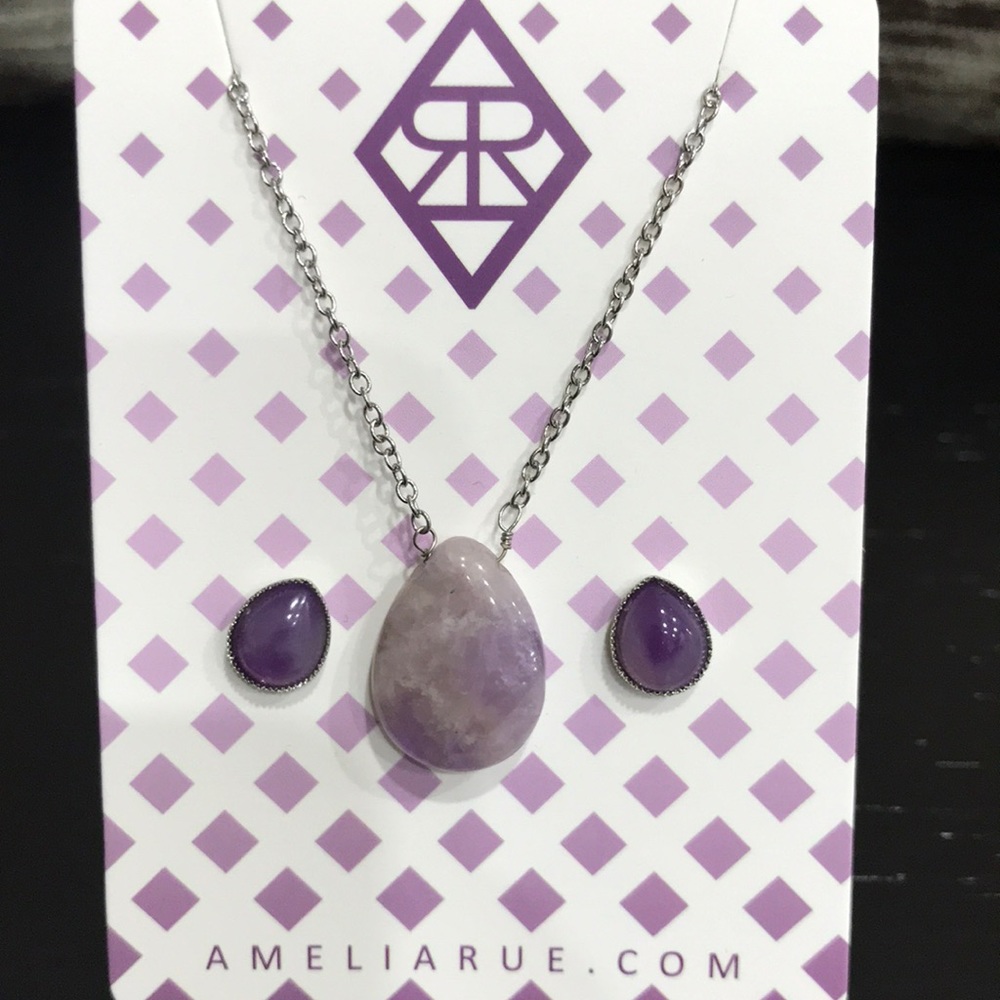 Necklace & Earring Set